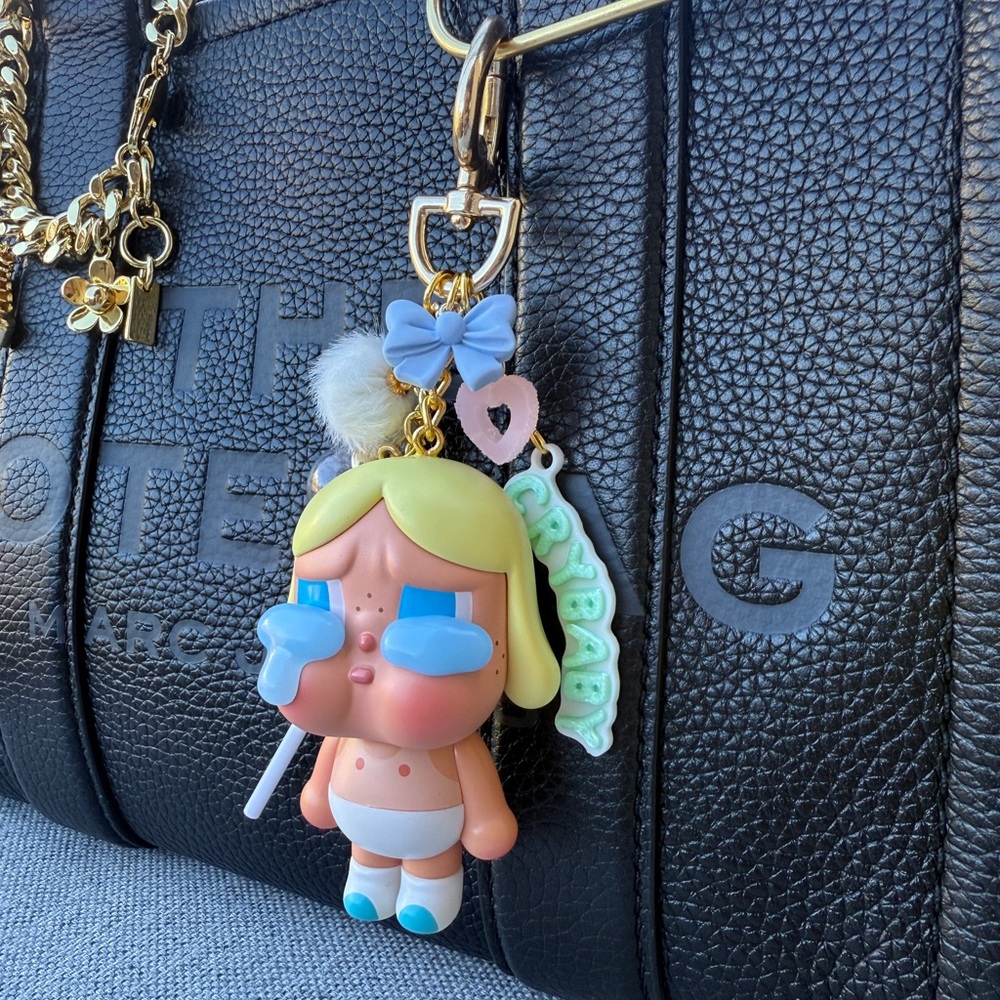 Baby Blonde 🍼👶🏼 Crybaby keychain charm